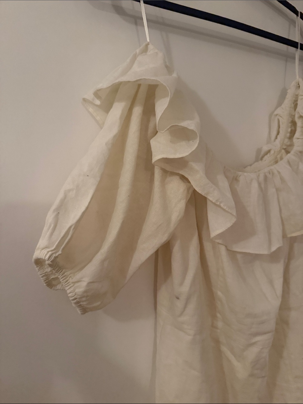 H&M Cream Off-Shoulder Ruffle Mini Dress - Picture 4 of 4